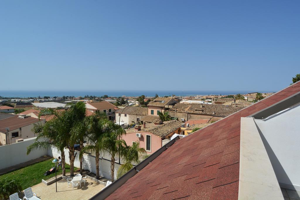 مارينا دي راغوزا B&B La Castellana المظهر الخارجي الصورة