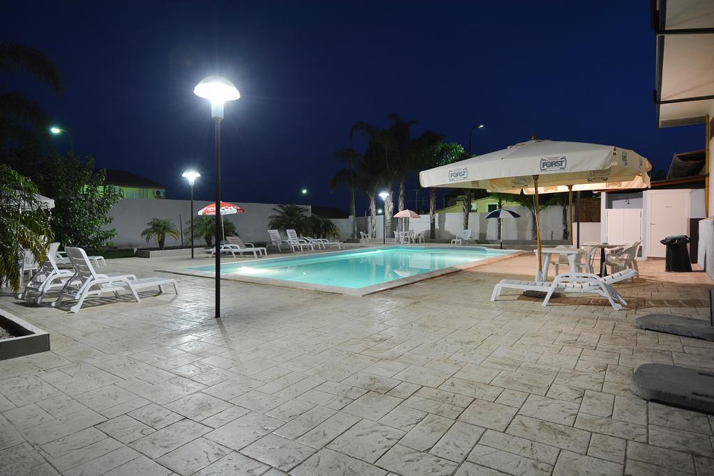 مارينا دي راغوزا B&B La Castellana المظهر الخارجي الصورة