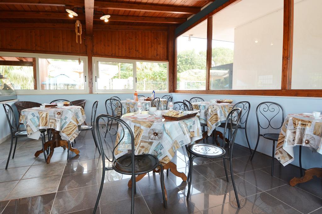 مارينا دي راغوزا B&B La Castellana المظهر الخارجي الصورة